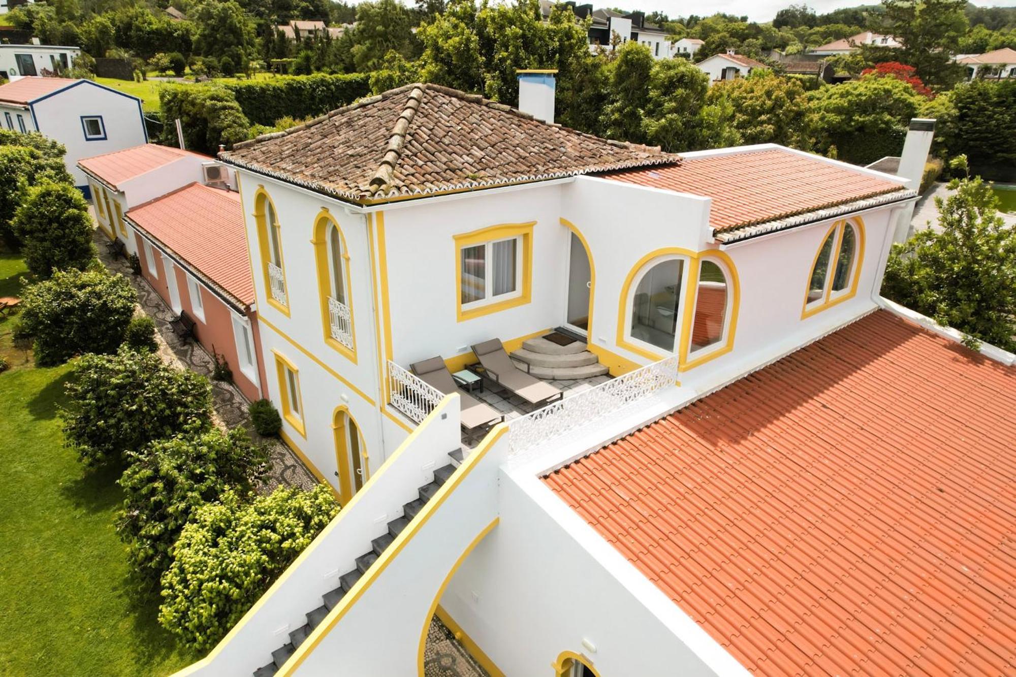 Azores Green Villas ปอนตาเดลกาดา ภายนอก รูปภาพ