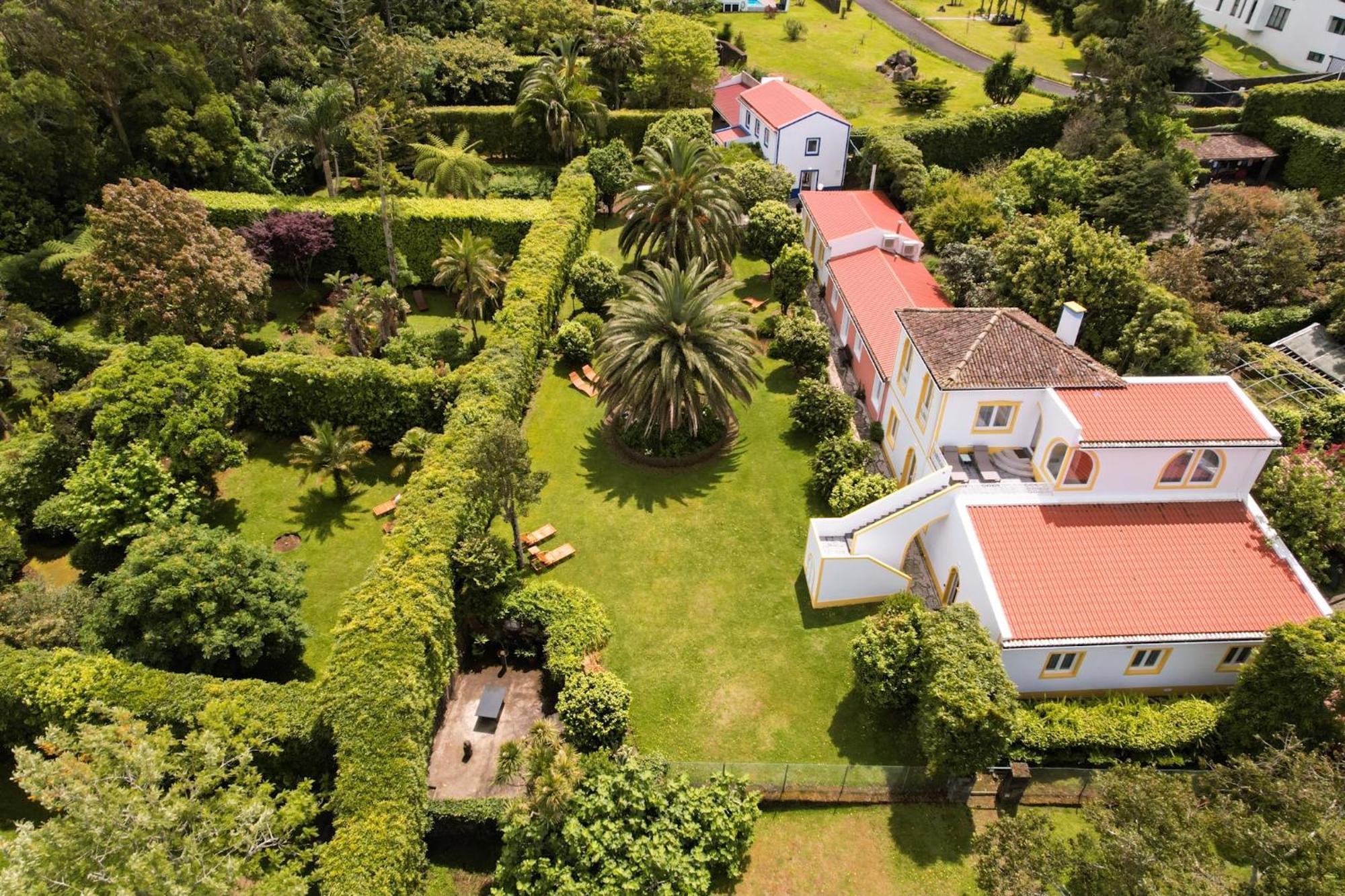 Azores Green Villas ปอนตาเดลกาดา ภายนอก รูปภาพ